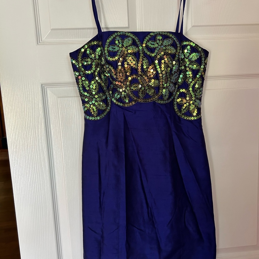Beautiful Royal Blue Sequined Short Formal Dress